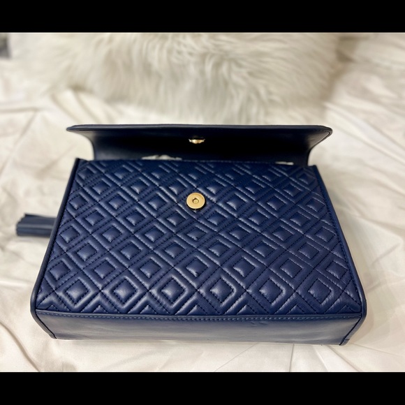 - FLEMING  CONVERTIBLE SHOULDER BAG - Picture 4 of 6